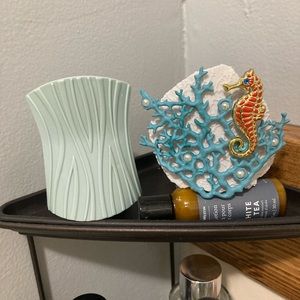 Yankee Candle Scent Plug Diffuser lot Ocean, Seahorse, Basic